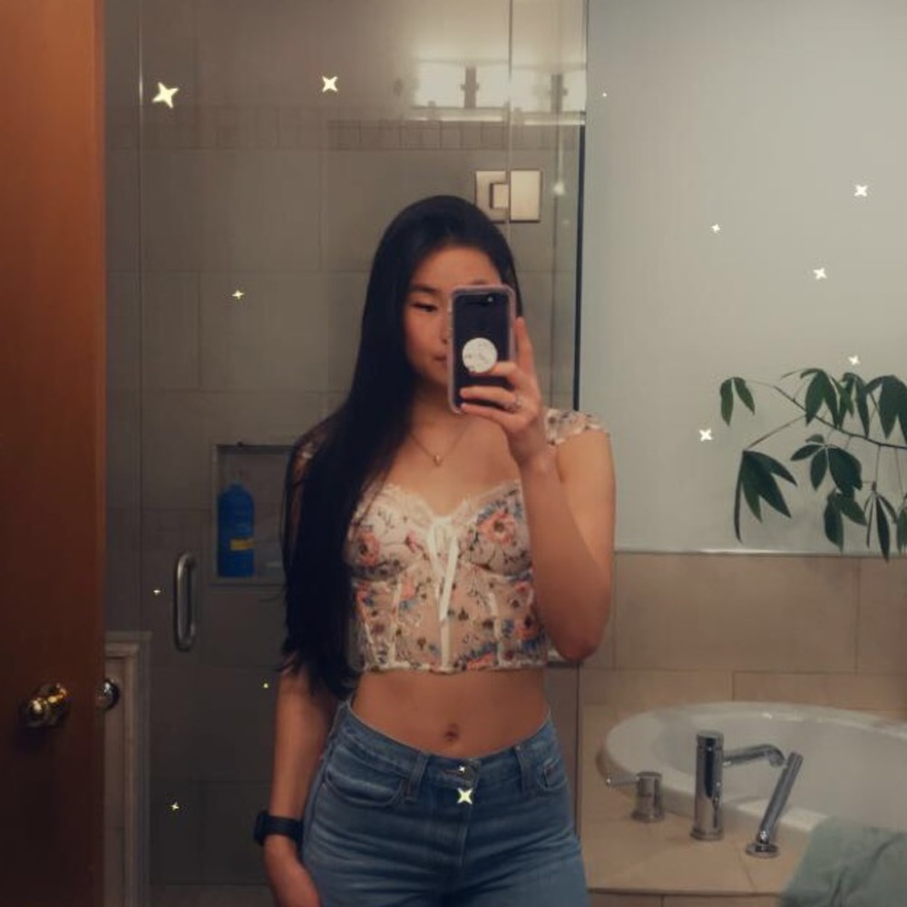 Meet your Posher, Viktoria